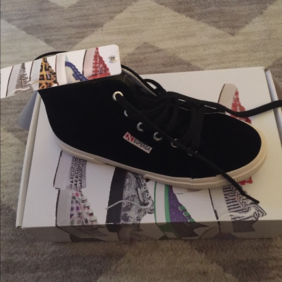 superga velvet black